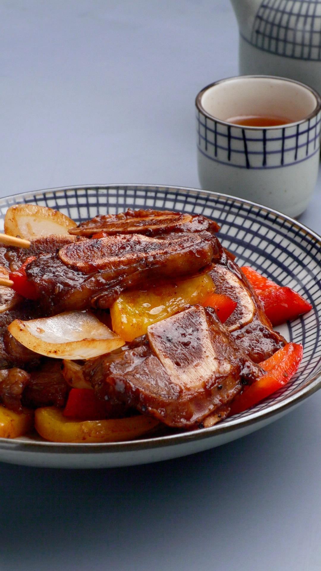 黑椒牛仔骨的做法