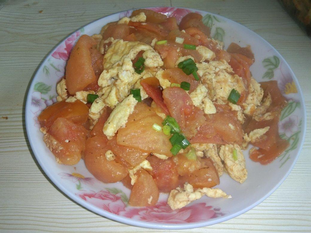 番茄炒鸡蛋（超浓的番茄味）