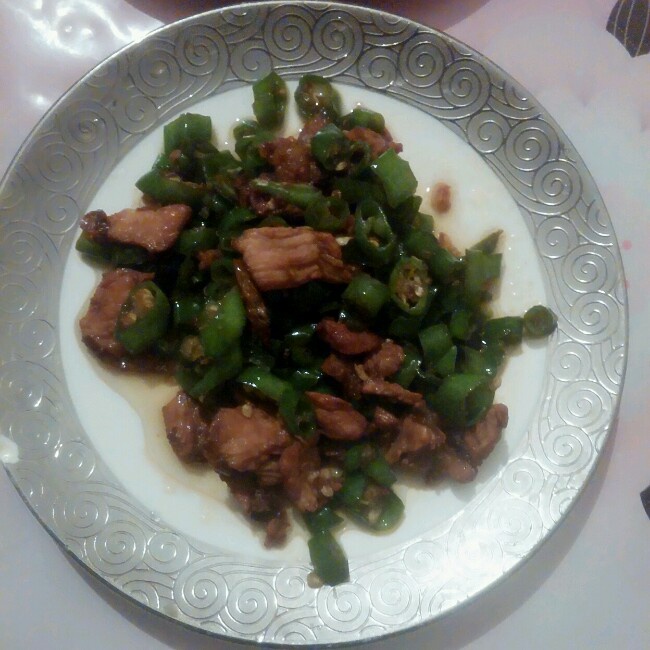 辣椒炒肉肉