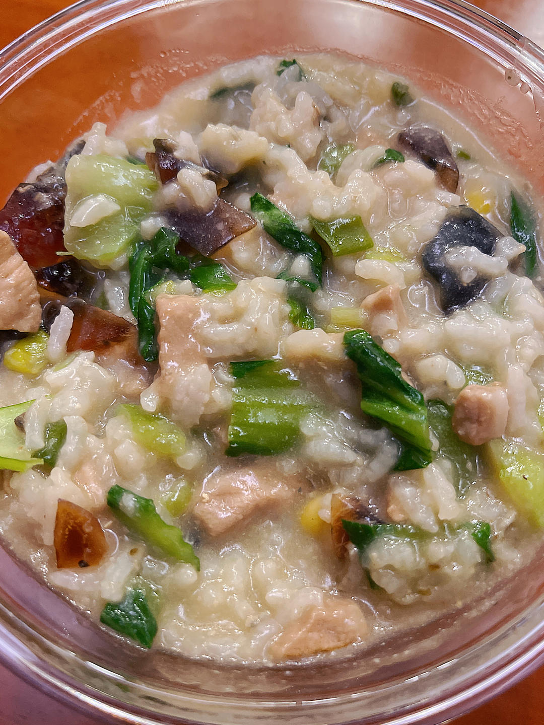 妈妈👩教我做的皮蛋瘦肉粥🥣简单快捷美味😋