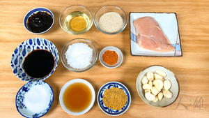 空气炸锅做鸡胸肉的三种方法
【蒜香鸡块、孜然鸡肉、炸小酥肉】的做法 步骤1
