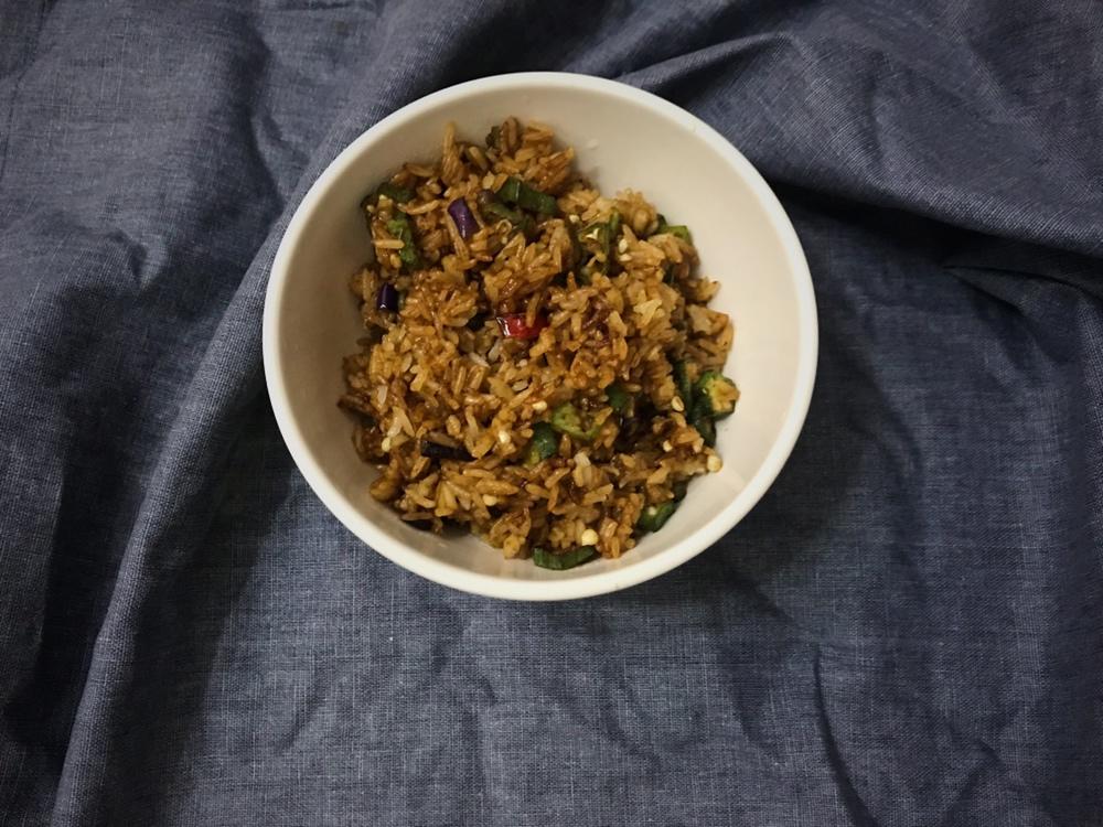 秋葵酱炒米饭