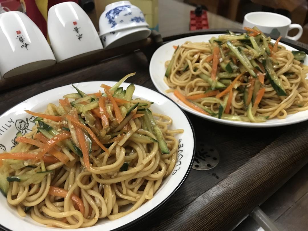 巨好吃㊙️酸辣凉拌面❗️十分钟搞定，简单快手❗️