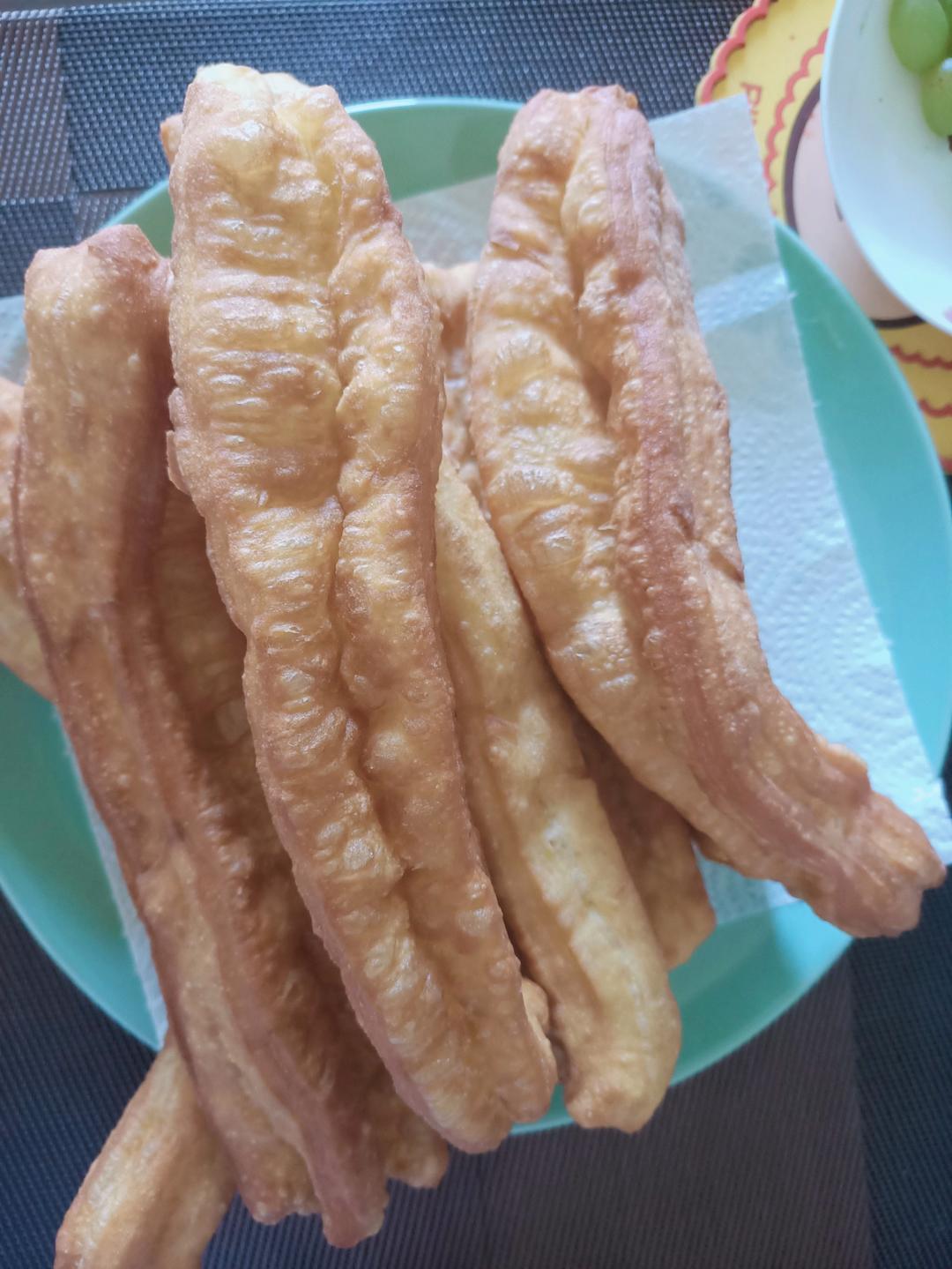 自制蓬松酥脆大油条