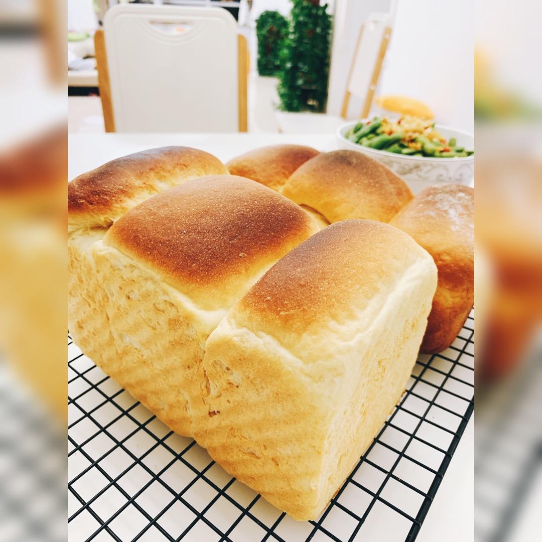 超柔牛奶棉花吐司（最详细的吐司食谱）