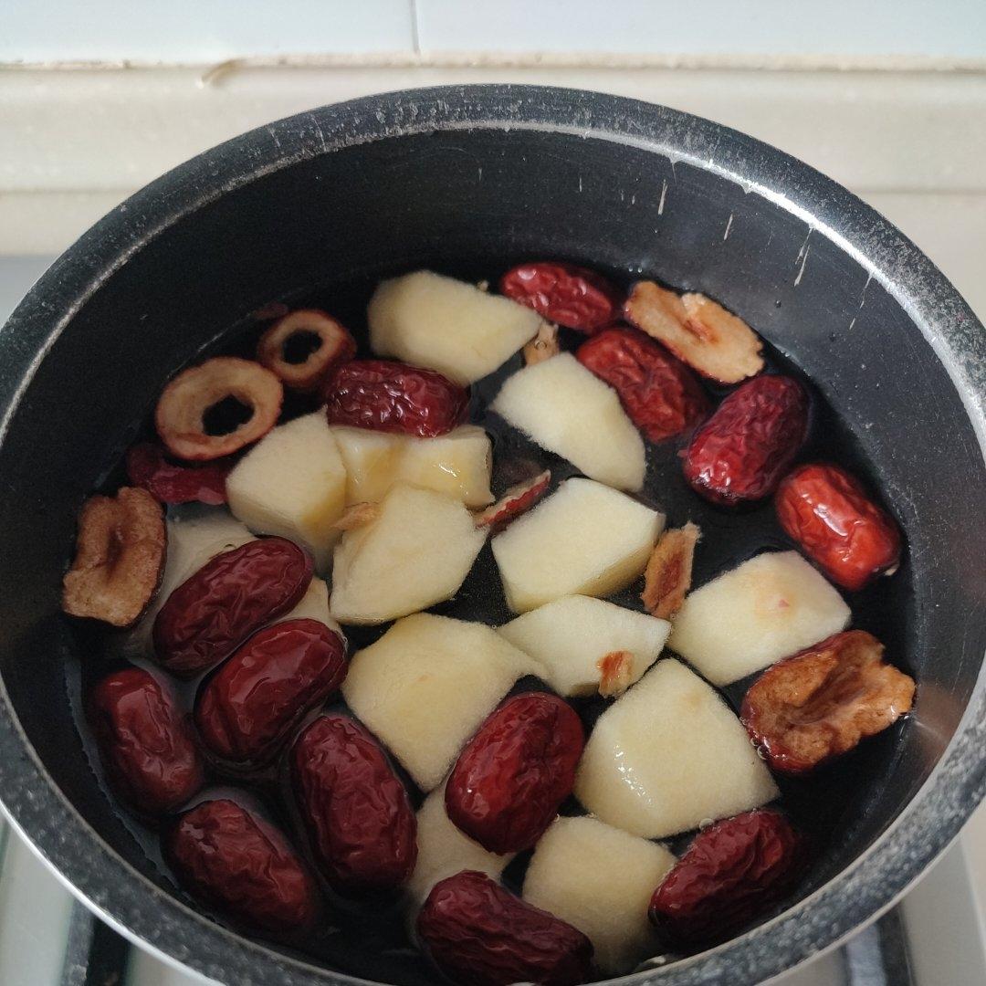 消食通便解口臭苹果山楂红枣茶