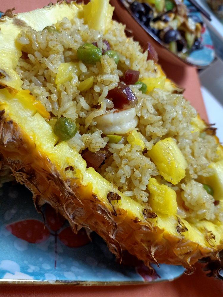 泰式菠萝炒饭