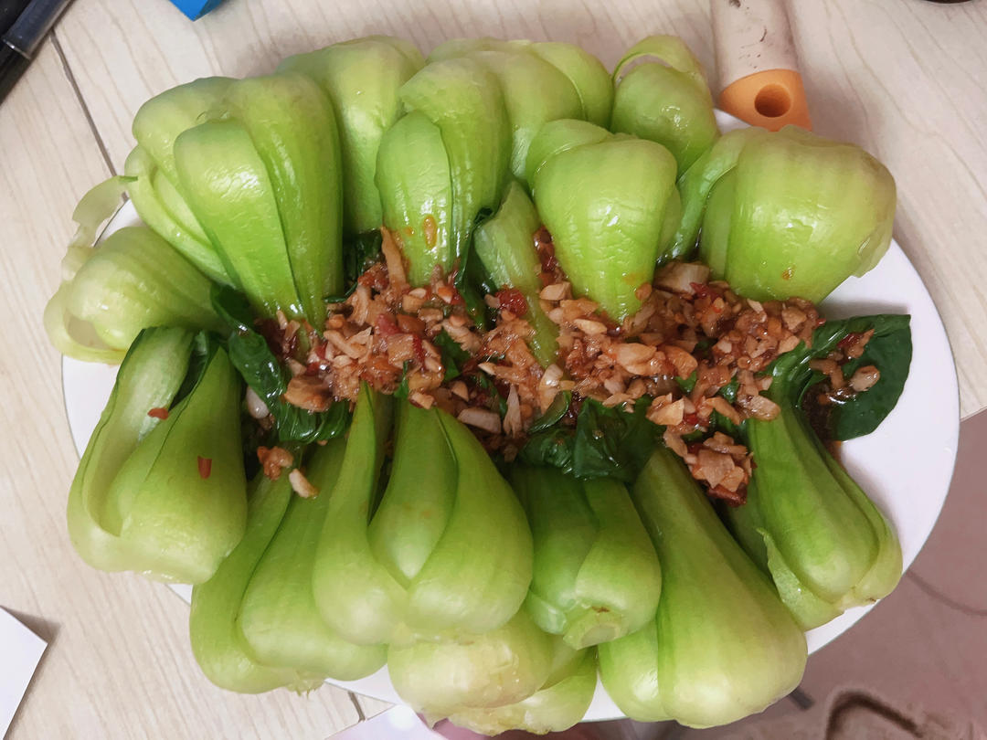 白灼油菜—年夜饭最受欢迎的素菜