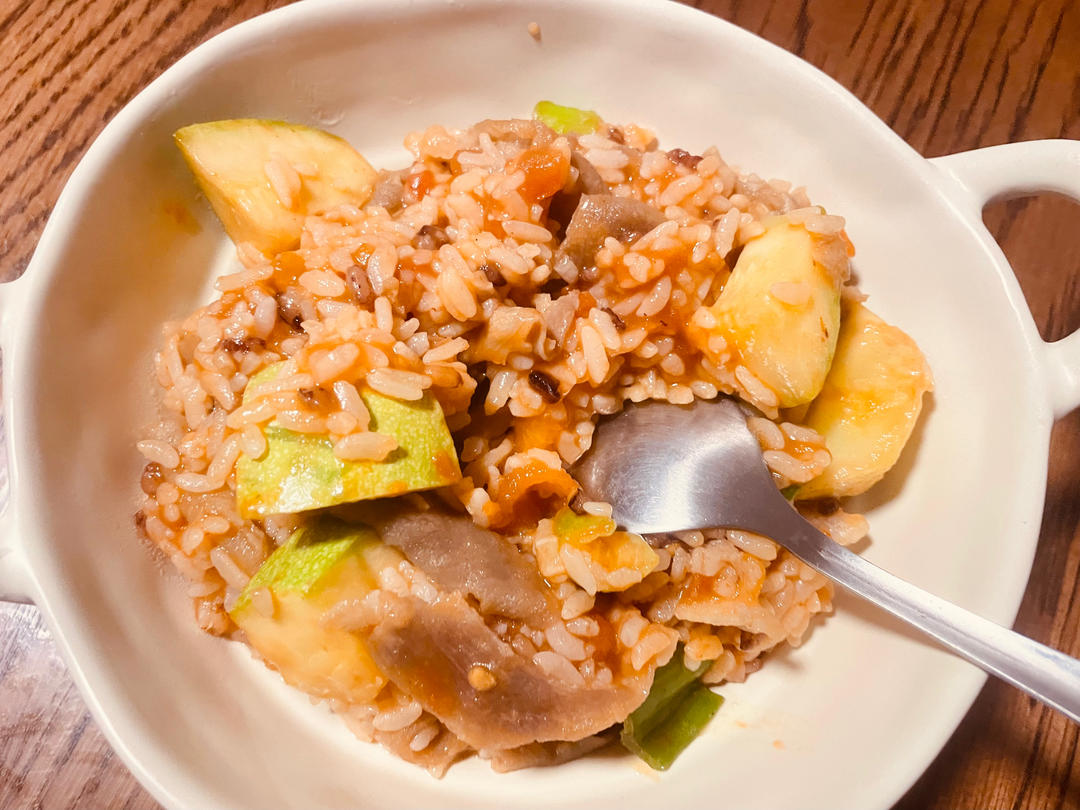 超浓郁番茄肥牛烩饭‼️剩饭这样做～秒空盘