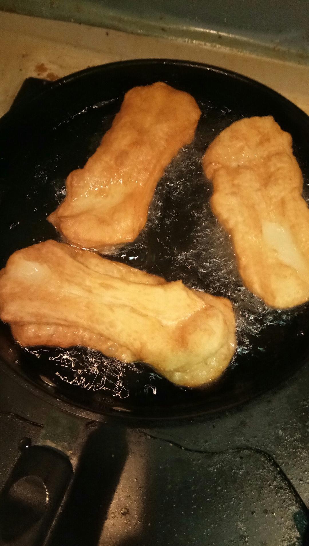 快手早餐～自制油条（酵母版，不含泡打粉、膨松剂）