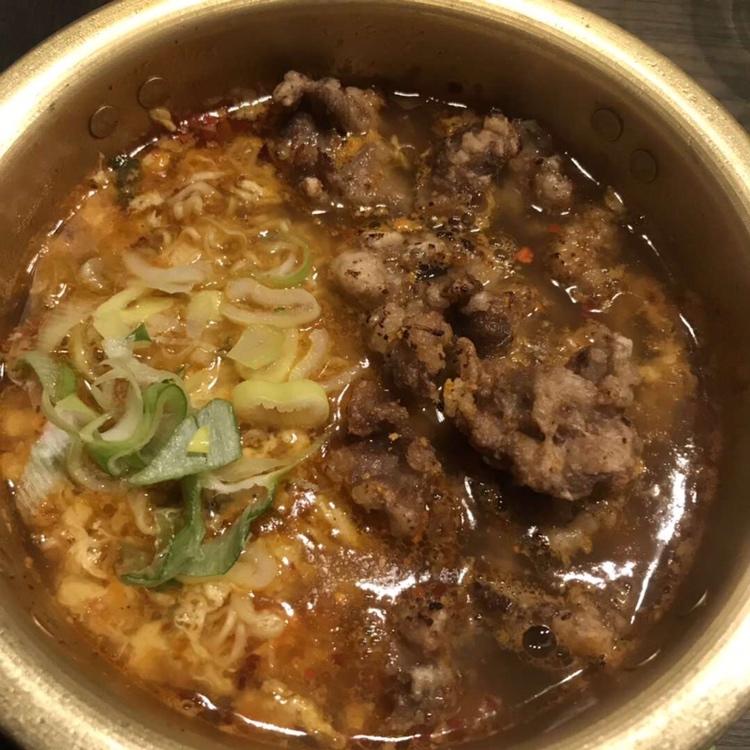 《姜食堂》济州岛好多猪方便面