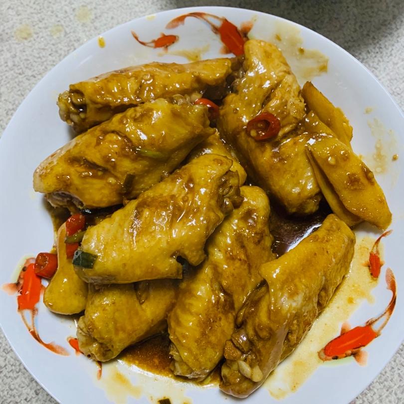 外婆教我的红烧鸡翅·连汤汁都狠好吃！！！