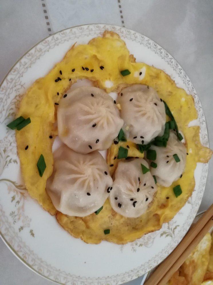 生煎小笼包