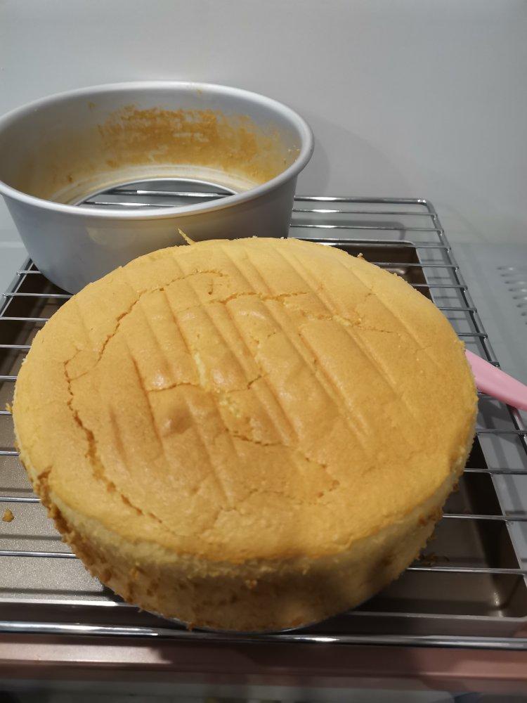 零失败的戚风蛋糕（超详细，附多组视频）2019.10.18更新（附6寸 8寸 10寸配方）