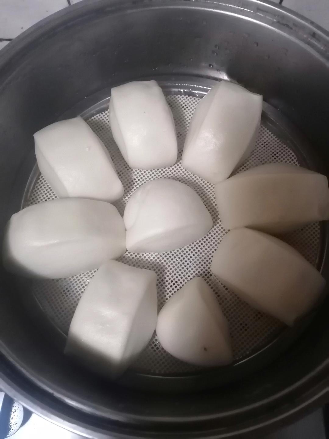 7分钟快速揉出光滑的刀切馒头（后附有葱花卷流程）