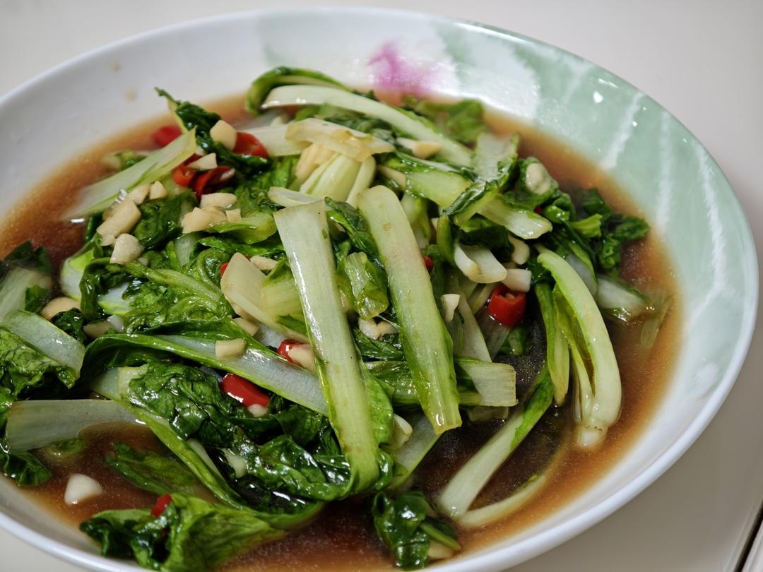 炝炒小白菜（脆爽）