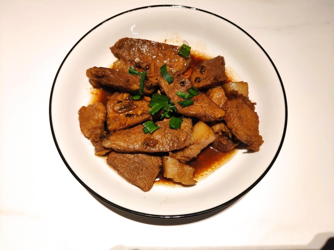 私房红烧肉 垂涎三尺软糯无比