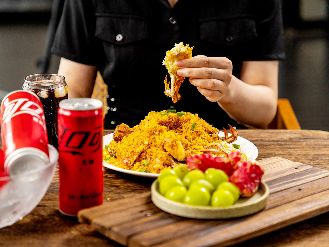 家宴好菜！自制避风塘炒梭子蟹，美味不输饭店~