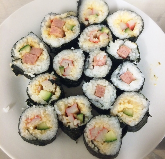 紫菜卷寿司