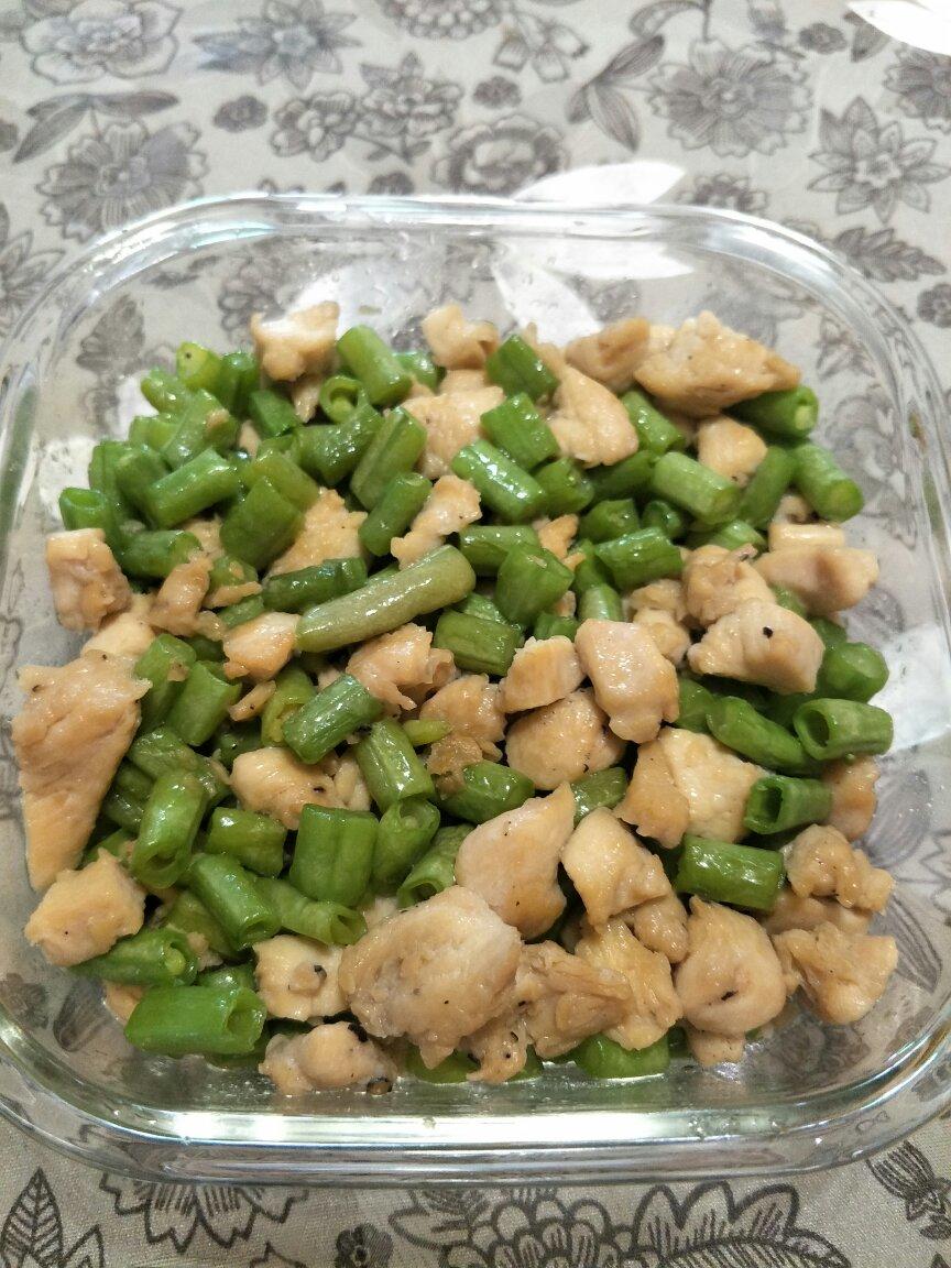 豆角粒炒肉