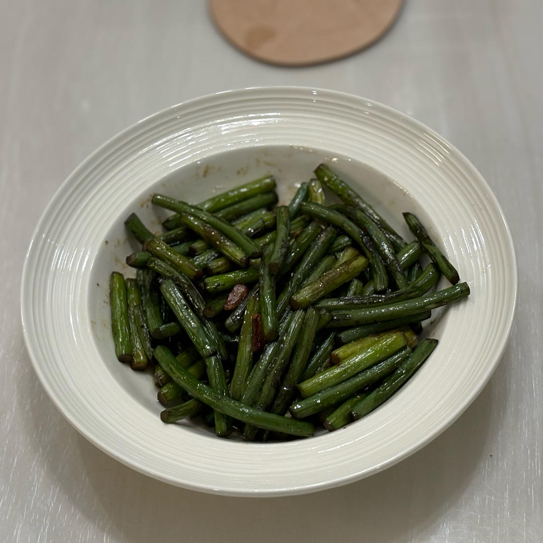 做法简单又下饭的炒蒜苔❗️