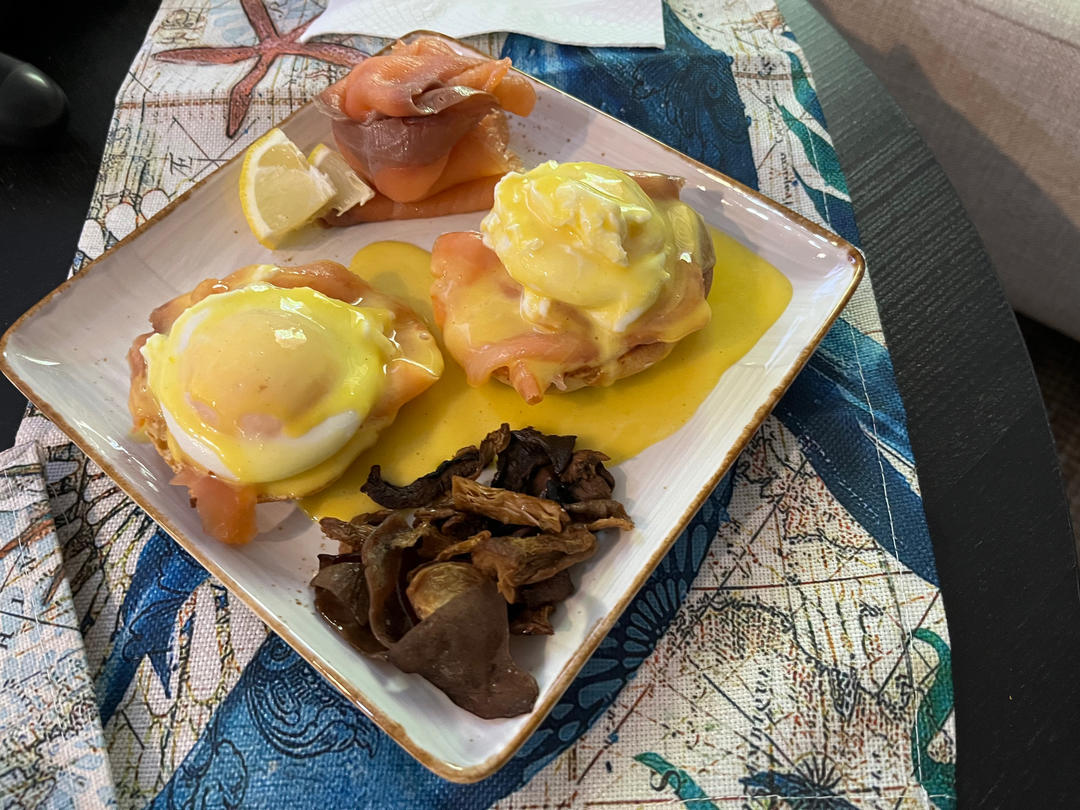 Eggs Benedict 班尼迪克蛋