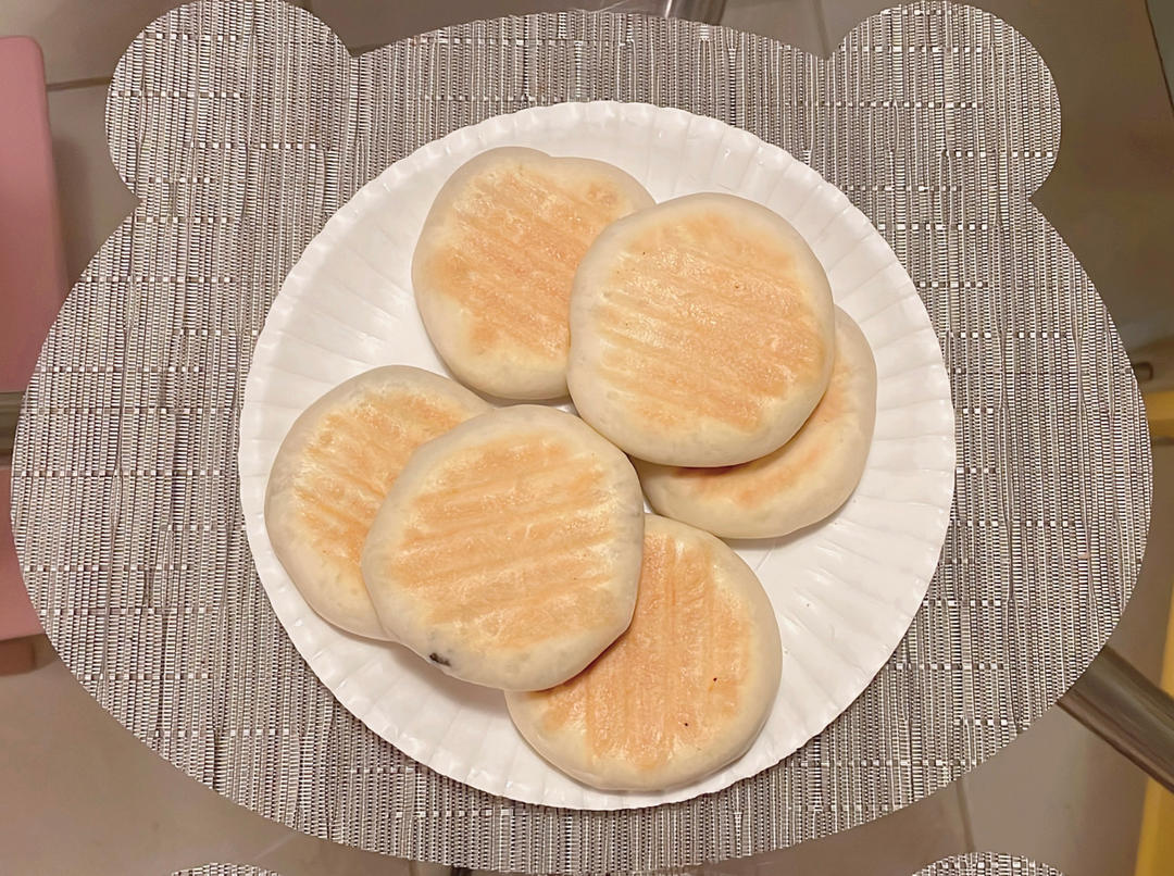 发面红糖芝麻饼