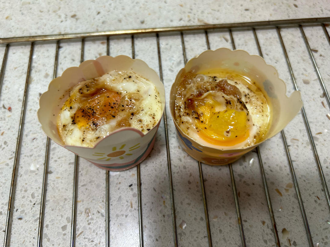 美味早餐：香烤鸡蛋（鸡蛋新吃法）烤箱版