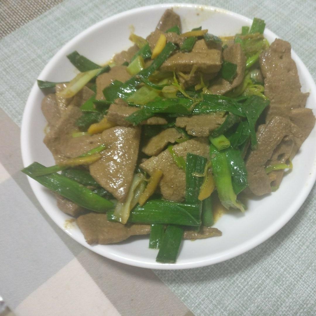 大蒜炒猪肝