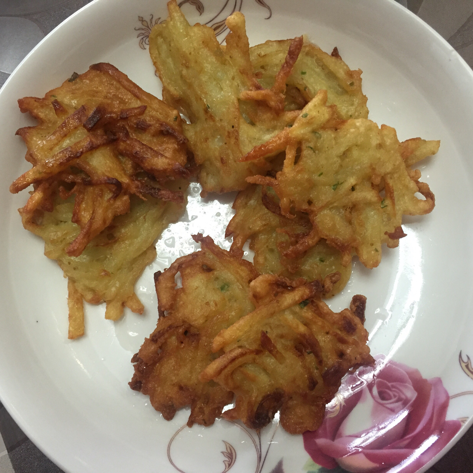 董太的私房菜-洋葱土豆饼