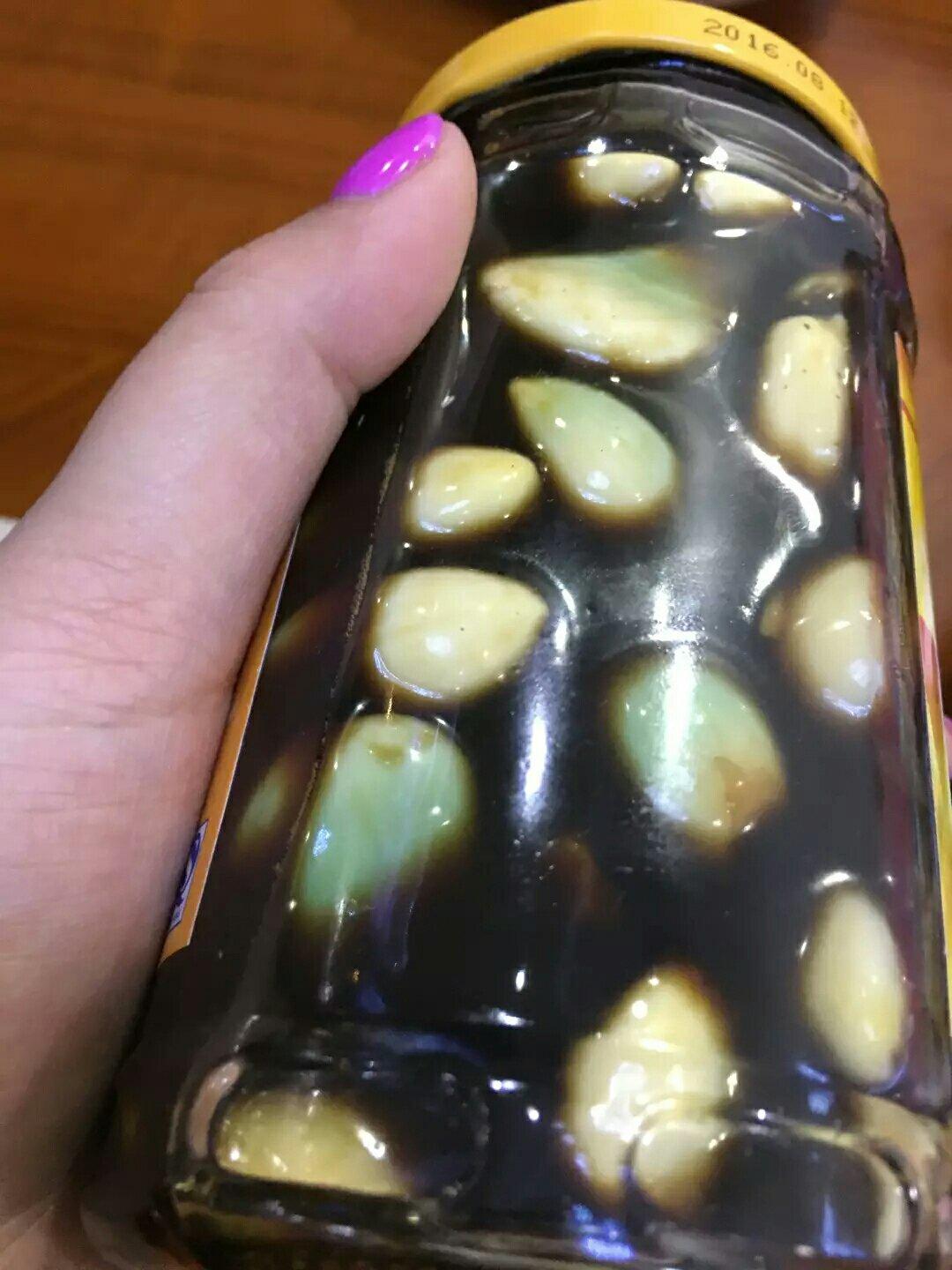 腊八蒜（陈醋腌蒜）