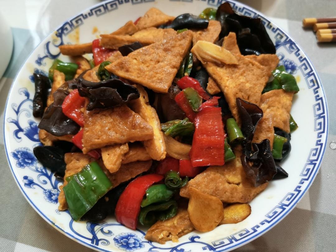 豆腐这样做比大鱼大肉都好吃，简单易做又下饭