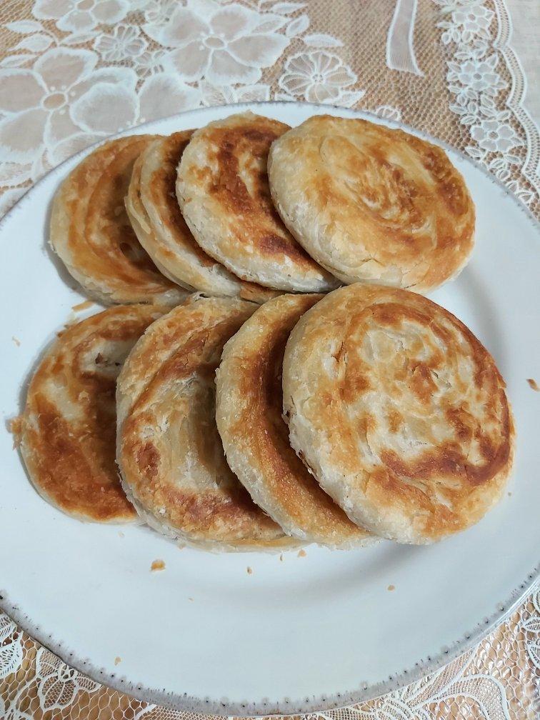 jojo9987374做的油酥火烧--超级好吃,百吃不厌(附视频菜谱)