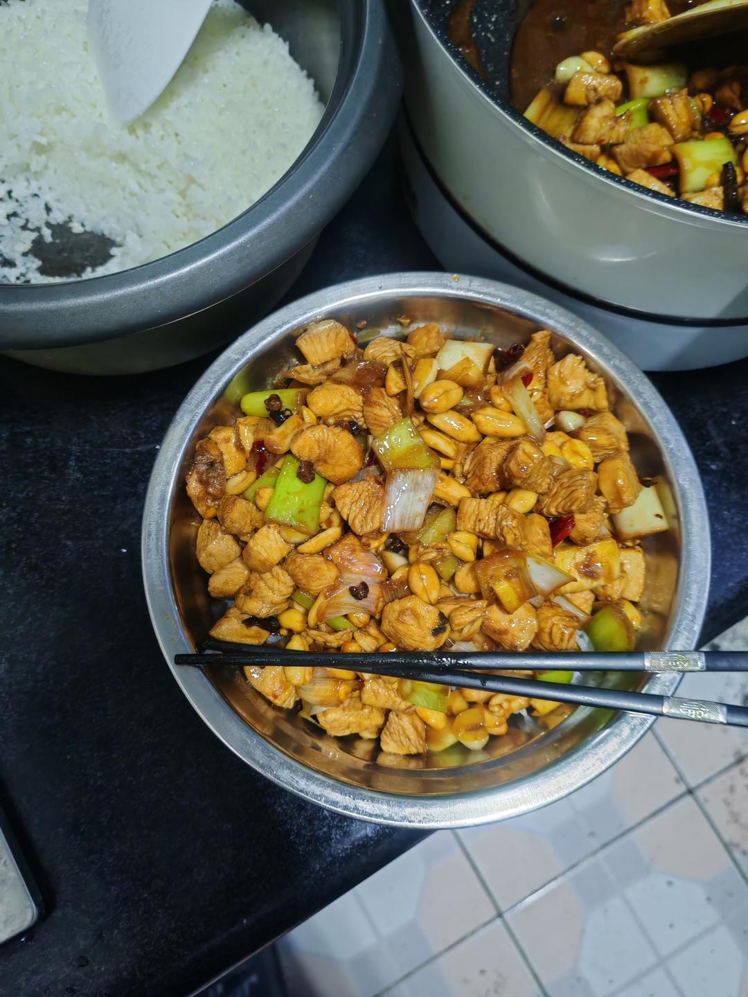 宫保鸡丁！最正宗最讲究的做法！