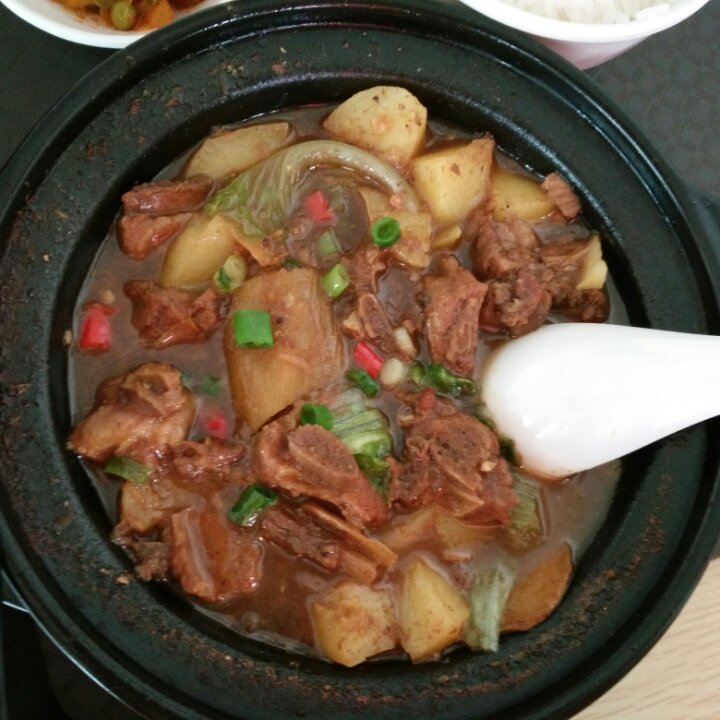酱烧土豆排骨