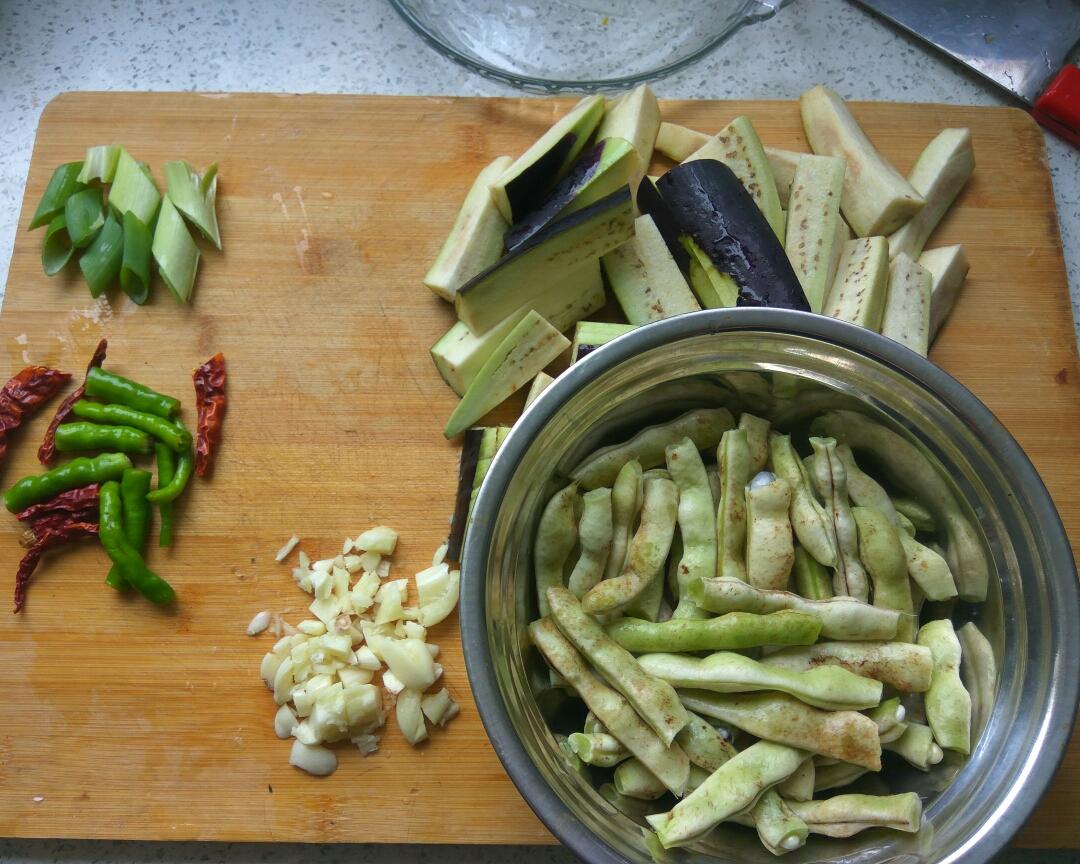 茄子豆角的做法 步骤1