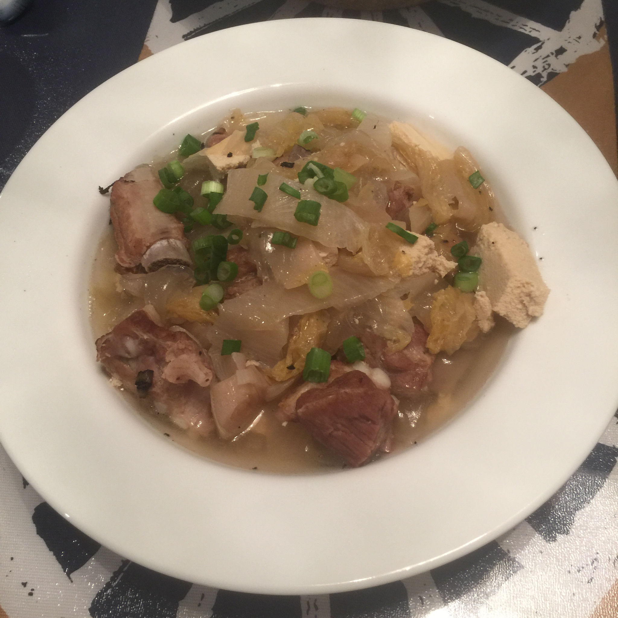 【曼食慢语】酸菜排骨炖粉条