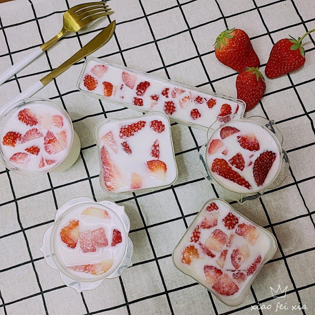 滑嫩嫩的椰奶芒果冻