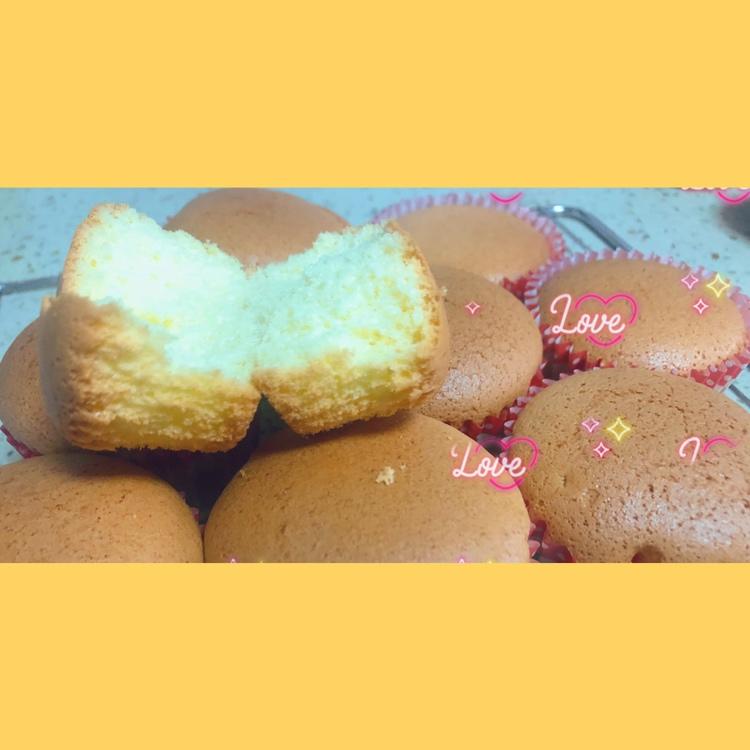 炼乳纸杯蛋糕