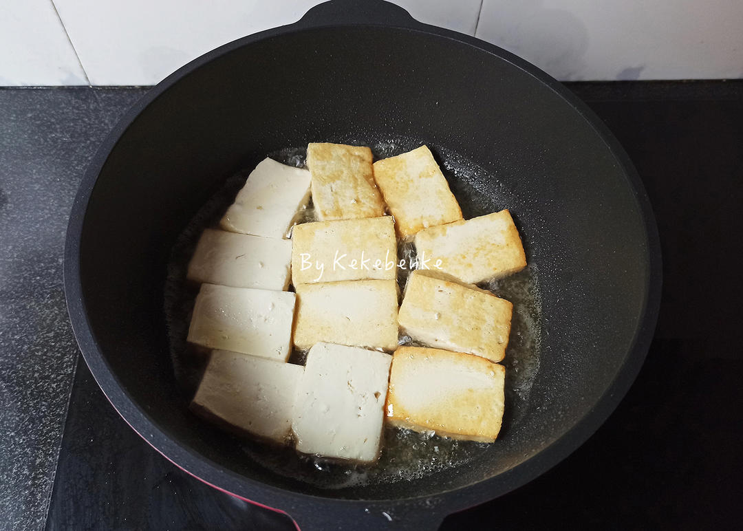 超下饭❗️酱汁豆腐｜马克西姆不粘锅的做法 步骤4