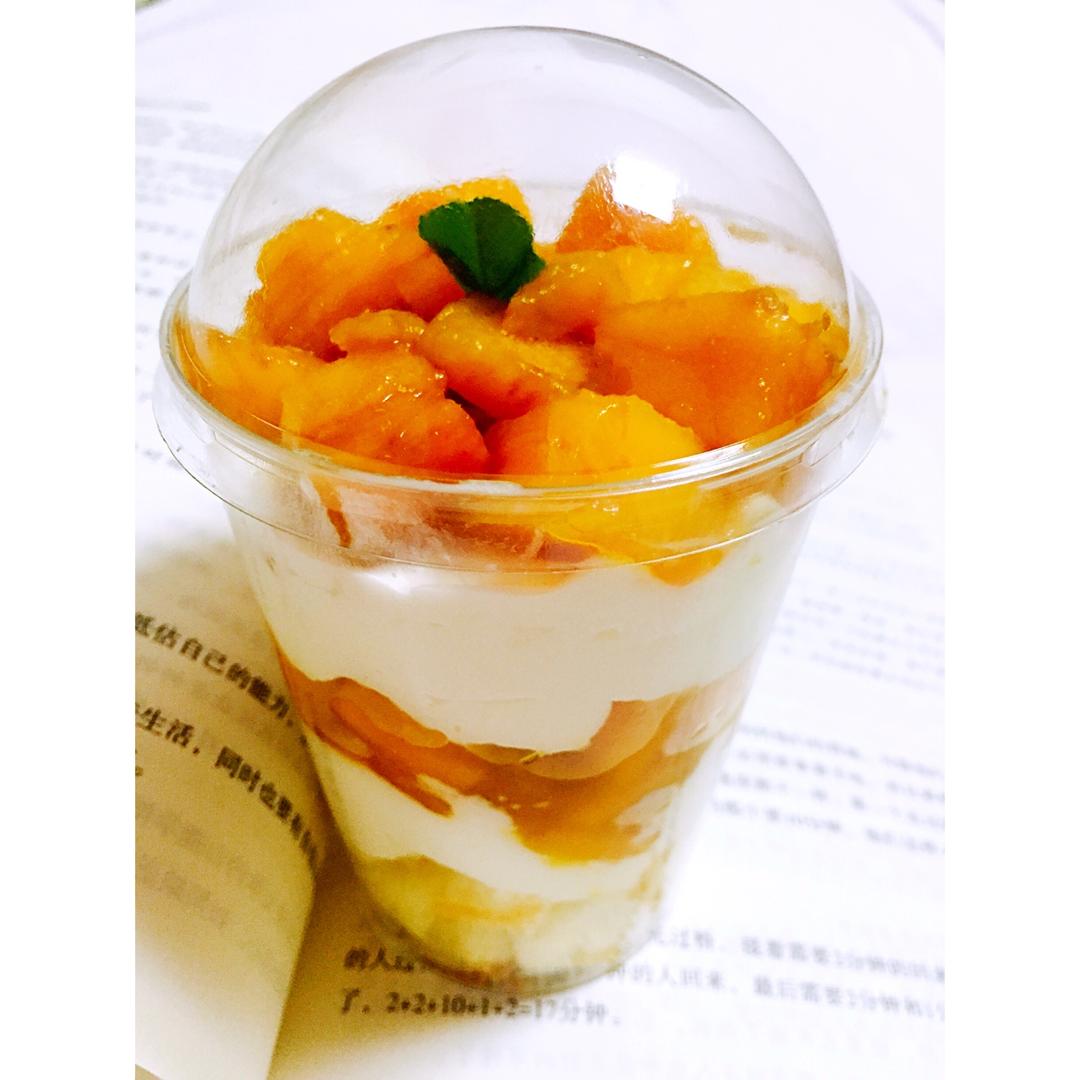 黑巧克力scj做的芒果杯