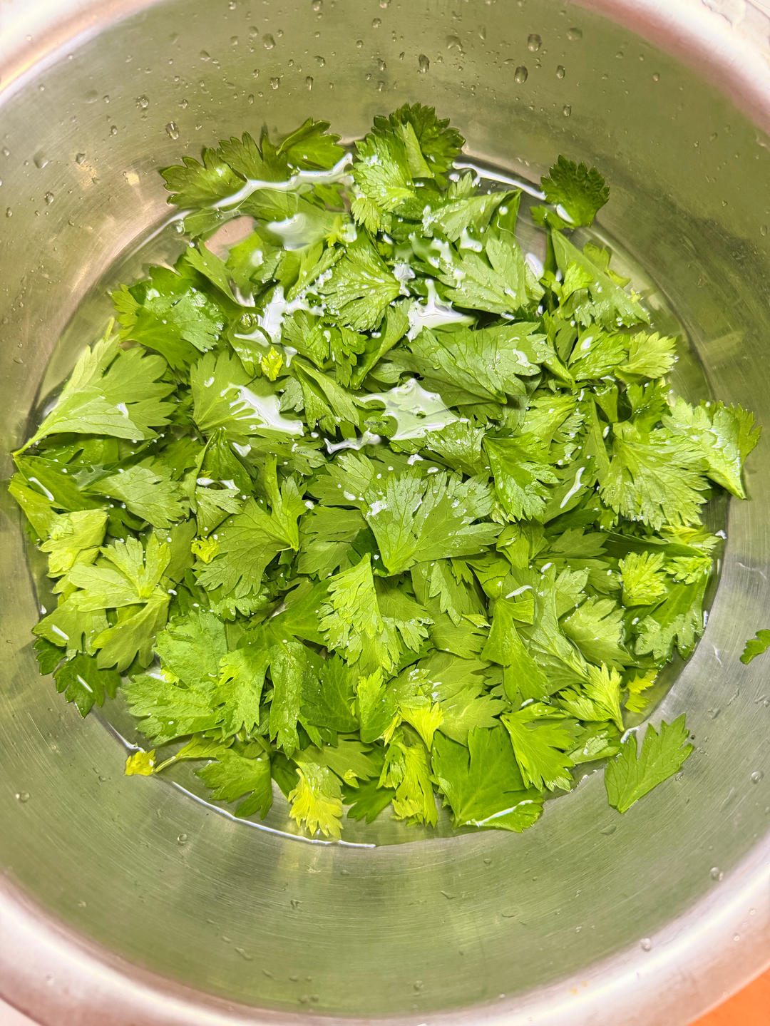超香！用芹菜叶子 自制欧芹碎（香料调料）