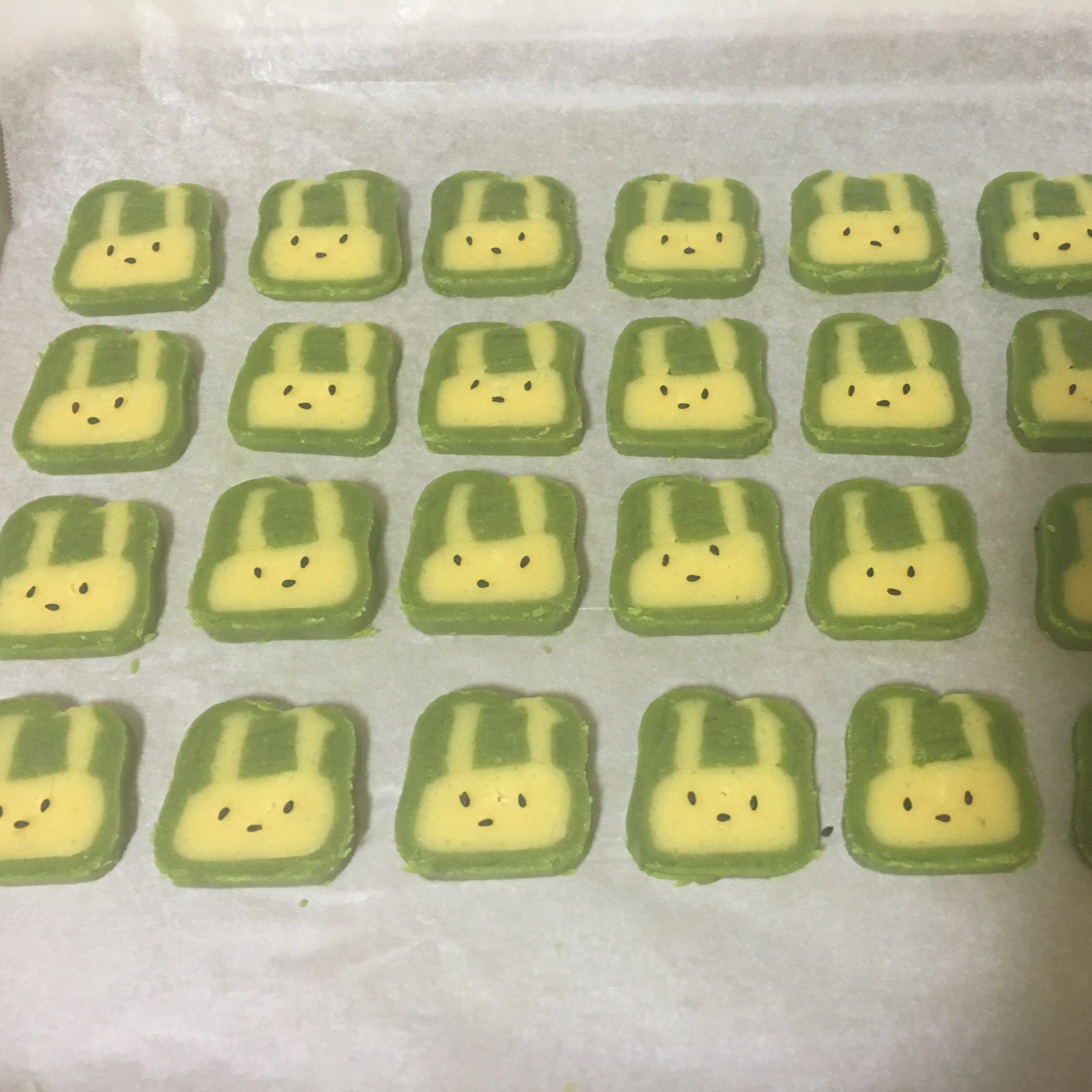 抹茶兔兔曲奇（比熊猫简单！超详细实物图+超良心手绘图）