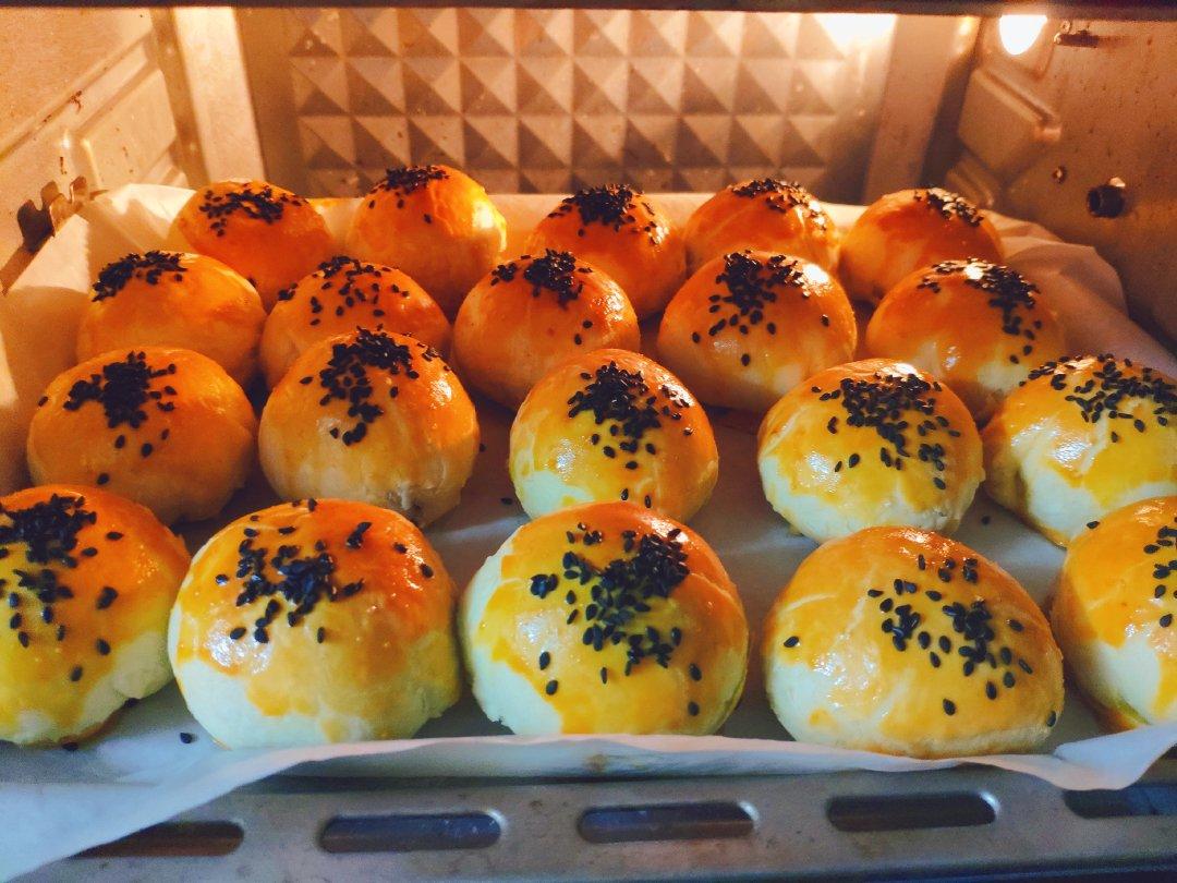 蛋黄酥酥酥（超级奶香黄油版）