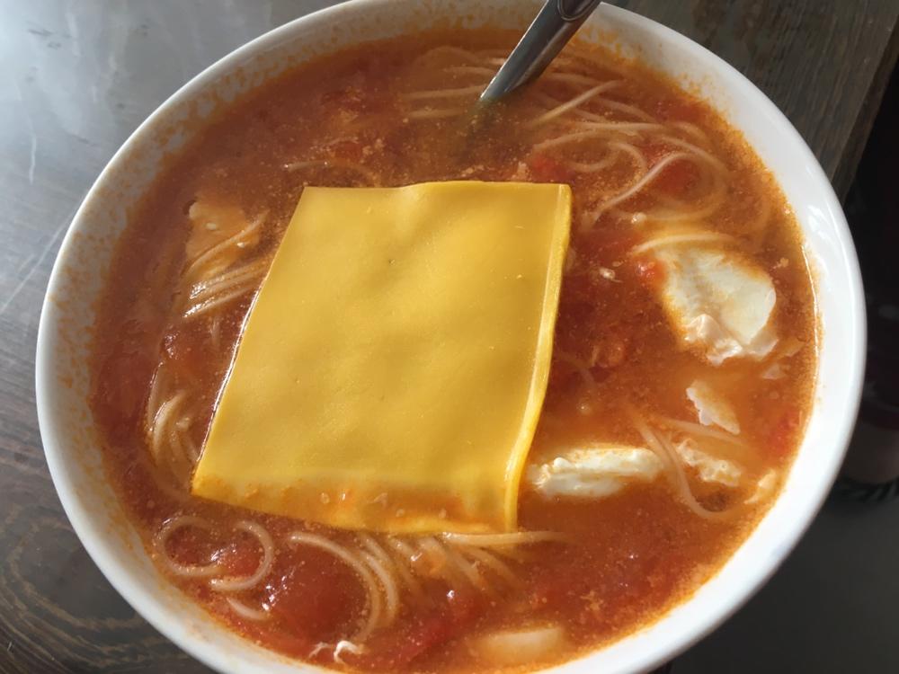 最家常的普通汤面——西红柿鸡蛋龙须面
