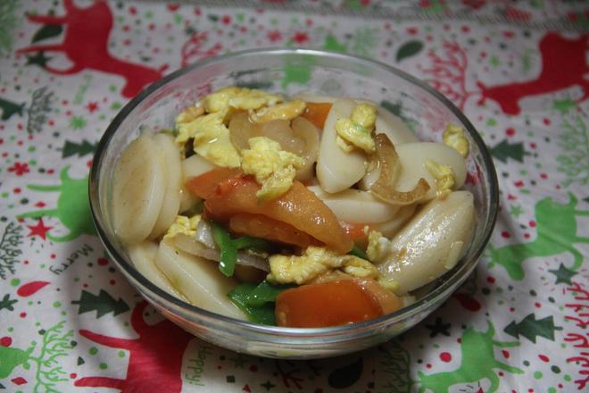 董太的私房菜--鸡蛋西红柿炒年糕的做法