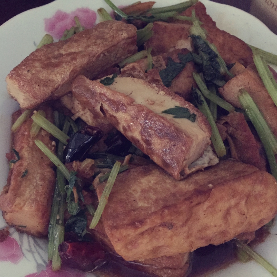 外酥里嫩的煎豆腐