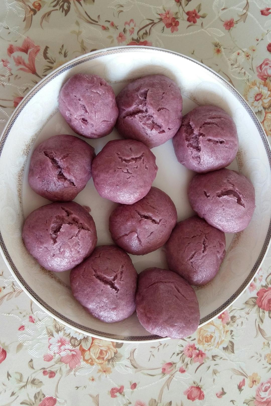 lina-2做的奶香紫薯馒头