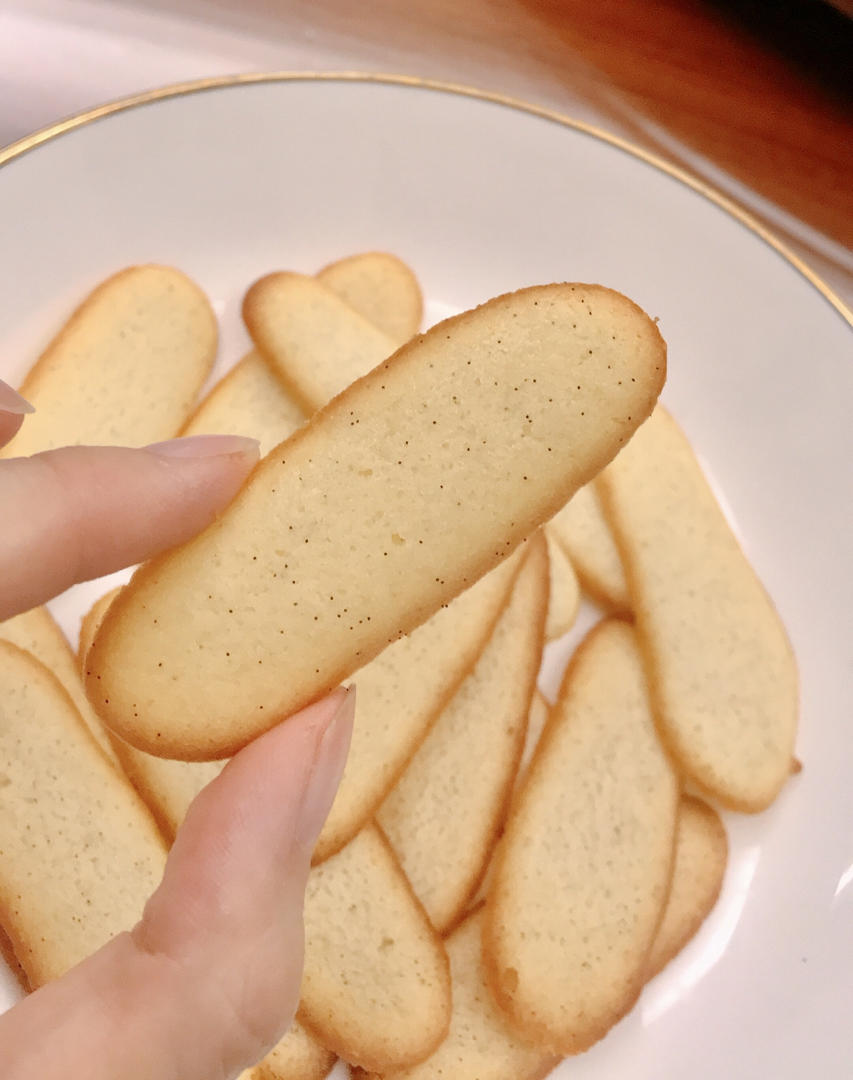 zy04099做的超快手猫舌头饼干【北海道白色恋人饼干】