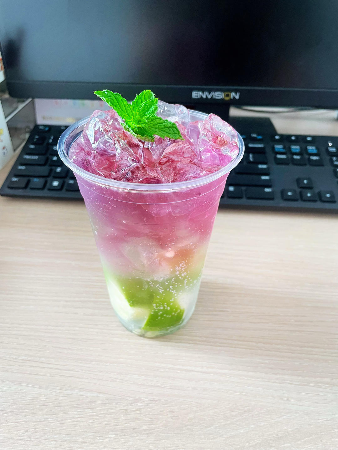 苏打气泡水的12种打开方式-妈妈再也不用担心我乱喝饮料了！